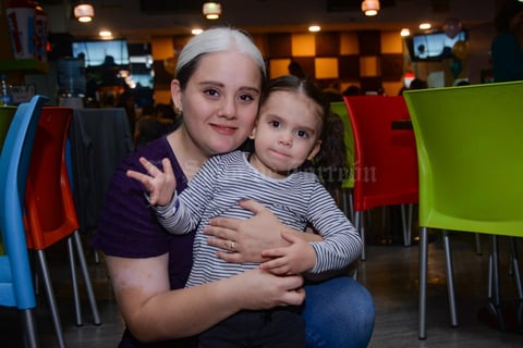 27032020 Janeth y Bárbara.