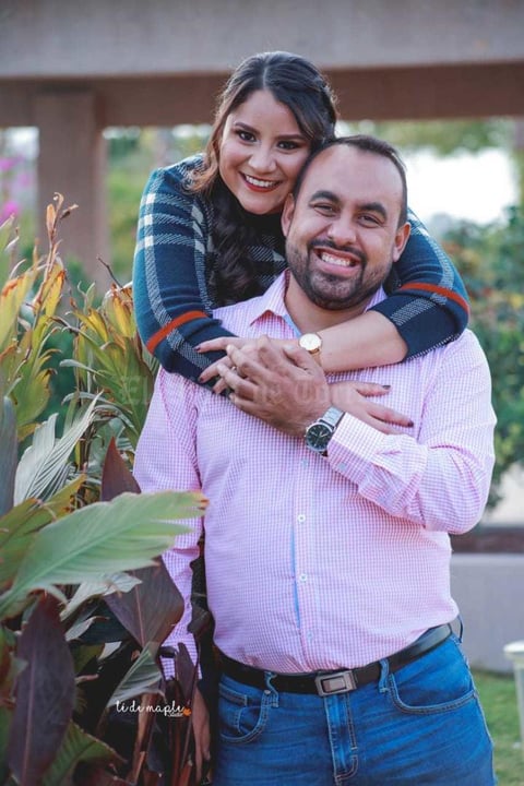 29032020 Karla Díaz y Alejandro Chávez se casan el 23 de mayo del presente año.