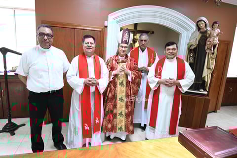 Semana santa domingo de ramos 


 Obispo Luis Martín barraza celebración de misa