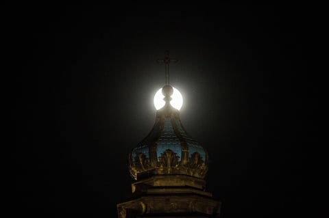 Luna rosa de abril