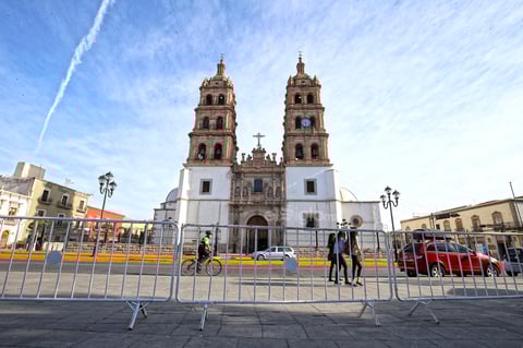 Cierran principales plazas de Durango