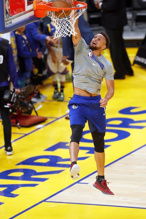 Stephen Curry, de Golden State, 74.4 mdd