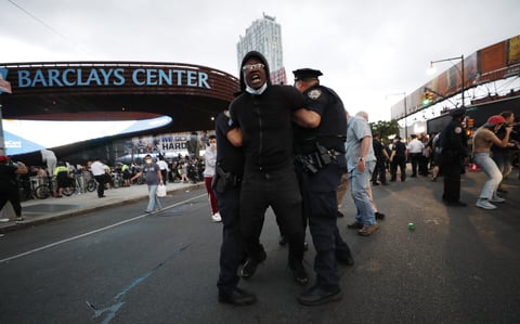 Se extienden protestas en EUA tras asesinato de George Floyd