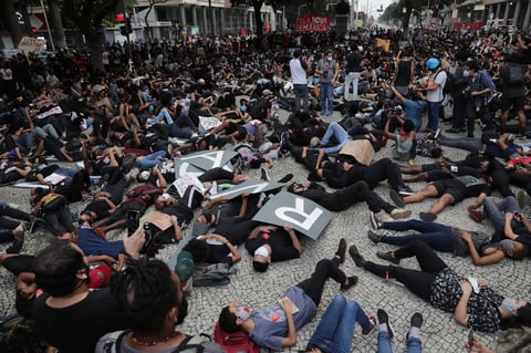 Realizan protesta en Brasil contra gobierno de Jair Bolsonaro