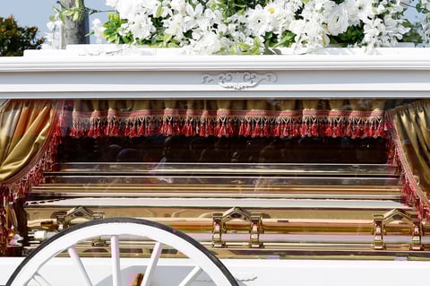Asistieron unas 500 personas por estricta invitación de la familia, una cuarta parte del aforo