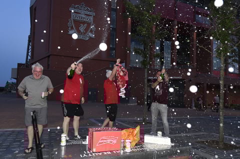 Liverpool vuelve a ser campeón de la Premier League después de 30 años