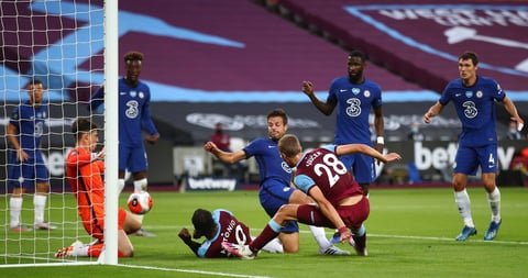 Leicester City y Chelsea pierden y complican su pase a Champions League en Inglaterra