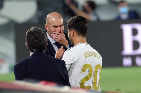 Real Madrid gana y se acerca al campeonato en La Liga