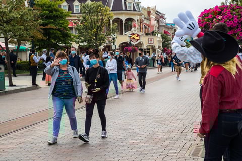 Vuelve la magia parque de atracciones más visitado de Europa