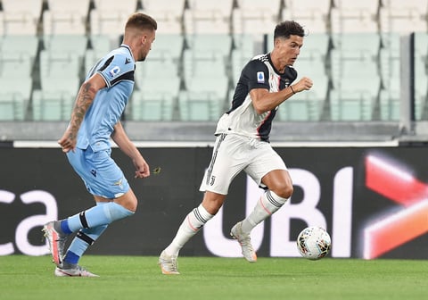 Cristiano Ronaldo fue autor de dos goles en la victoria sobre Lazio 