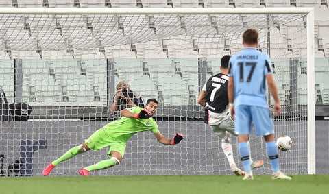 Cristiano Ronaldo fue autor de dos goles en la victoria sobre Lazio 