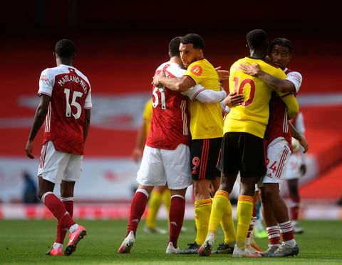 Los 'Hornets' comenzaron perdiendo por 3-0 en el Emirates Stadium contra el Arseanl y aunque reaccionaron y estuvieron a punto de empatar a tres, no consiguieron un triunfo que les habría mantenido en la Premier.