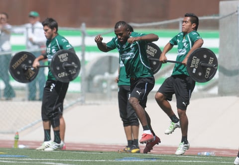 El jugador se convirtió en un ídolo de la afición de Santos Laguna 