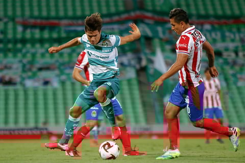 Santos Laguna consigue su primer triunfo en el Guard1anes 2020 ante Chivas