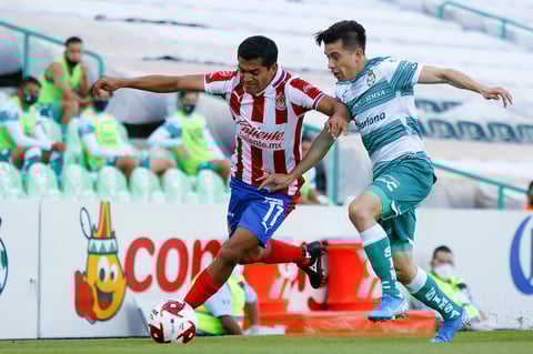 Santos Laguna consigue su primer triunfo en el Guard1anes 2020 ante Chivas
