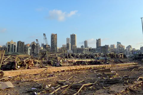 Líbano enfrenta consecuencias de devastadora explosión en puerto de Beirut