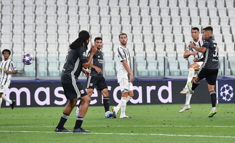 Lyon elimina en octavos de final de la Champions a la Juventus de Cristiano Ronaldo