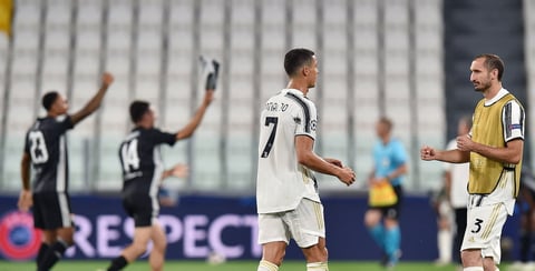 Lyon elimina en octavos de final de la Champions a la Juventus de Cristiano Ronaldo