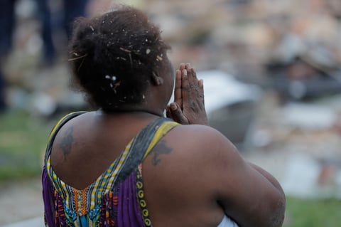 Graves daños materiales y humanos causó una explosión en una zona residencial de Baltimore, en Maryland, Estados Unidos