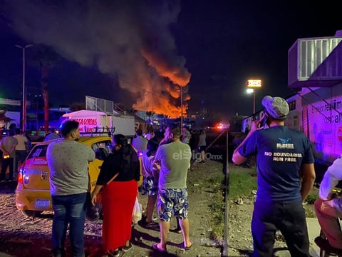 Incendio en parque industrial 