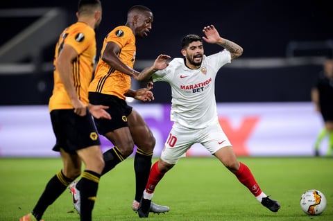 Raúl Jiménez y los Wolves son eliminados de la Europa League por el Sevilla