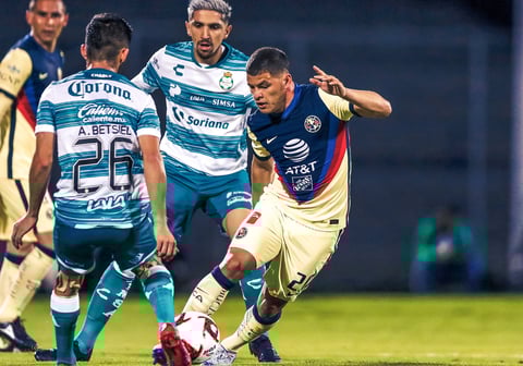 Y es que el equipo de Guillermo Almada, volvió a tener desatenciones que le costaron goles y el partido, tal como sucedió en la pretemporada ante Rayados, cuando recibieron tres goles en un cuarto de hora.
