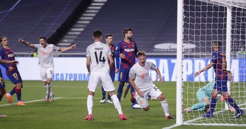 Bayern Múnich golea al Barcelona en los 'cuartos' de la Champions League