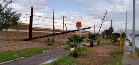 Fuerte chubasco sorprende a la región lagunera