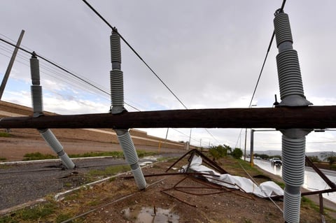Fuerte chubasco sorprende a la región lagunera