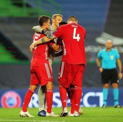 Bayern Múnich golea al Lyon y avanza a la final de la Champions League