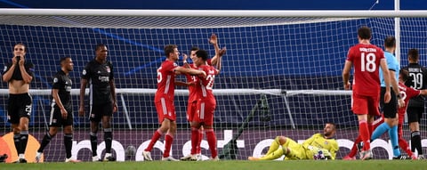 Bayern Múnich golea al Lyon y avanza a la final de la Champions League
