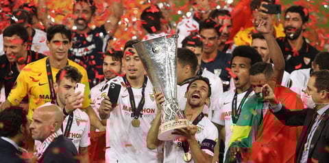 Sevilla gana su sexta copa de la Europa League venciendo al Inter de Milan