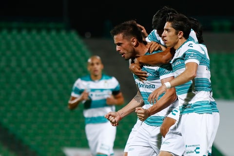 Santos Laguna vence a Querétaro la jornada 7 de la Liga MX