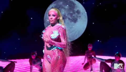 Lady Gaga la gran ganadora del los MTV VMAs
