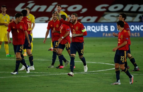 Ansu Fati se convierte en el jugador más joven en marcar con la ‘Roja’