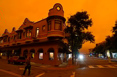 El gran temor de las autoridades es que estos números se han alcanzado incluso antes de la que en los últimos años venía siendo la 'temporada' de incendios, entre octubre y noviembre, y que este año se espera que sea especialmente peligrosa a causa de la extrema sequedad.