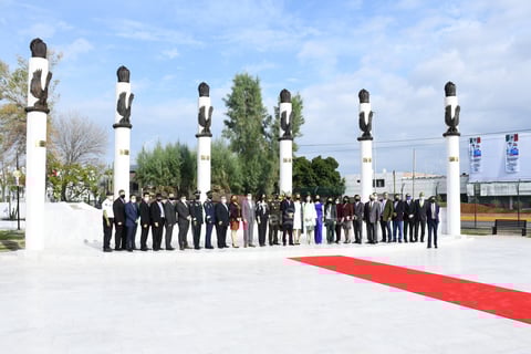 Al evento, acudió el alcalde de la ciudad, Jorge Zermeño Infante; el gobernador de Coahuila, Miguel Ángel Riquelme Solís; mandos militares, titulares de corporaciones policiacas y representantes de la iniciativa privada, entre otros.