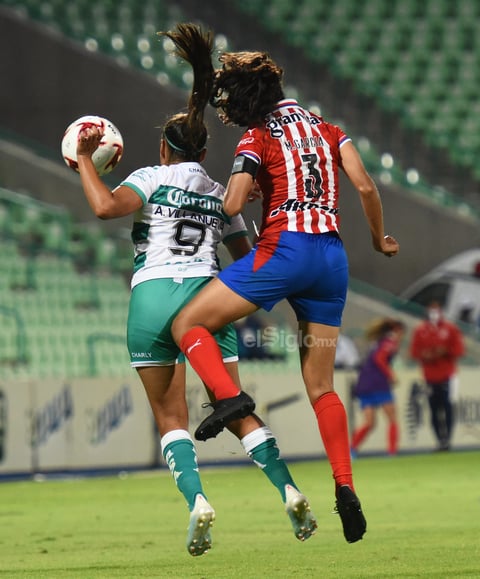 Santos Laguna femenil enfrenta a Chivas
