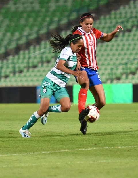 Santos Laguna femenil enfrenta a Chivas