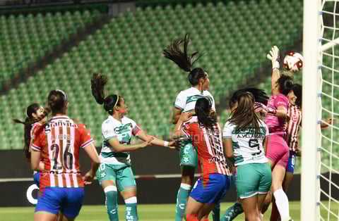 Santos Laguna femenil enfrenta a Chivas