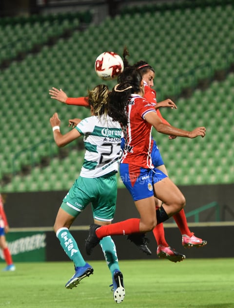Santos Laguna femenil enfrenta a Chivas