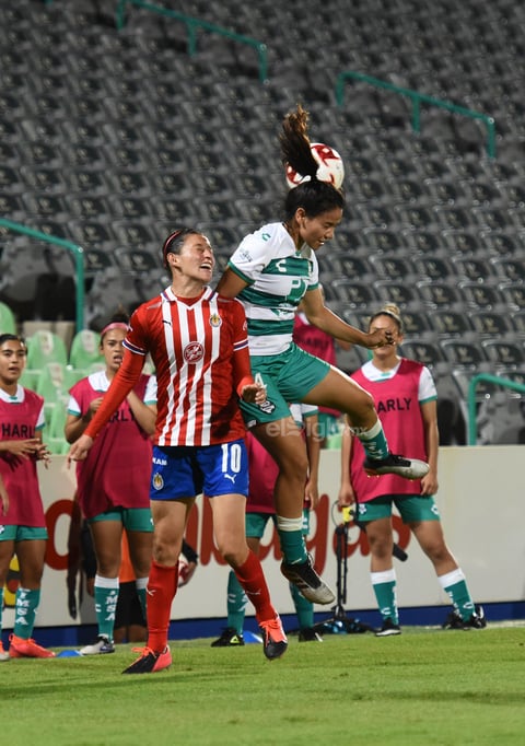 Santos Laguna femenil enfrenta a Chivas