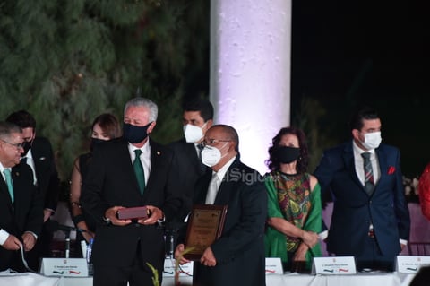 Evento inédito marca festejos patrios en Torreón
