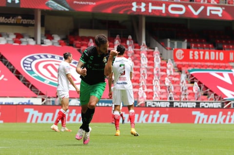 Santos Laguna se impone a los Diablos Rojos