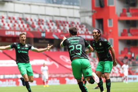 Santos Laguna se impone a los Diablos Rojos