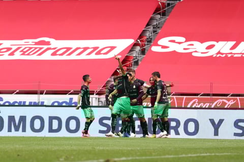 Santos Laguna se impone a los Diablos Rojos