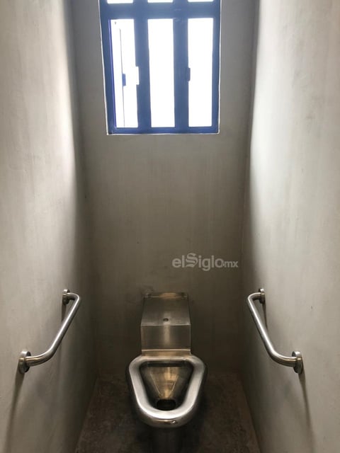 Inclusión. Los baños de las celdas tienen accesorios para los internos que sufran alguna discapacidad