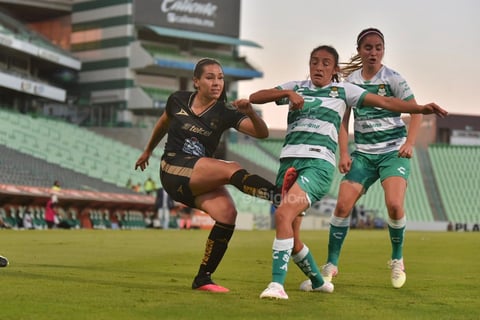 Santos Laguna femenil empata con León
