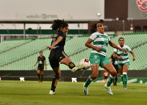 Santos Laguna femenil empata con León
