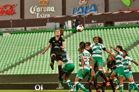 Santos Laguna femenil empata con León
